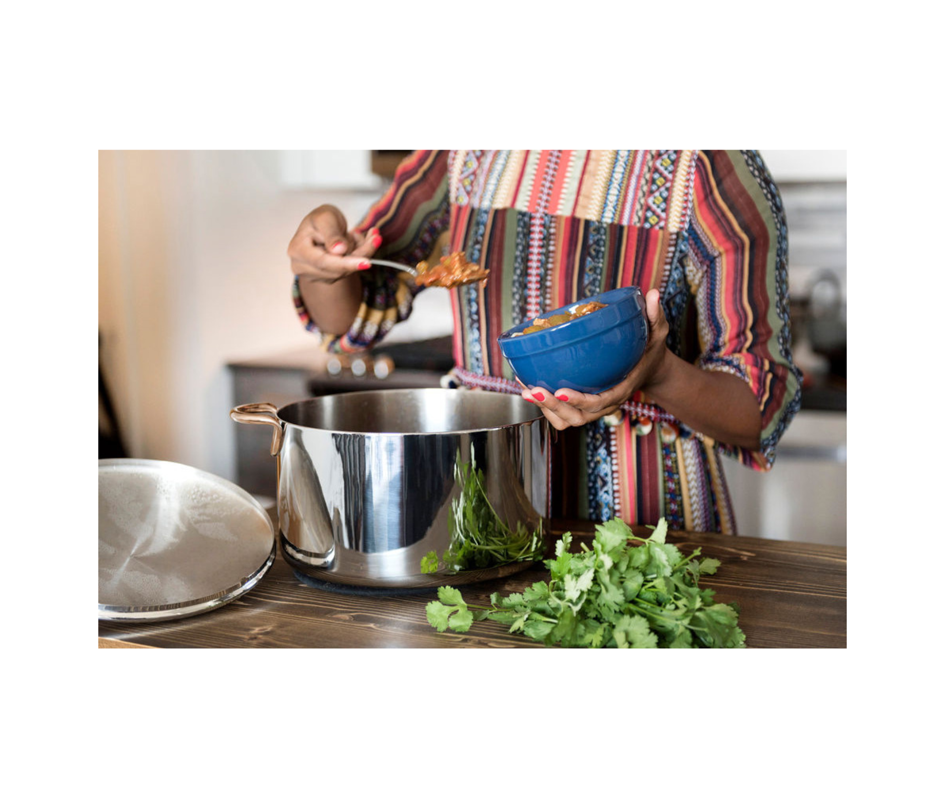 02-family-style-lifestyle_92a528f5-3750-4f18-96d6-560d9520b920.png